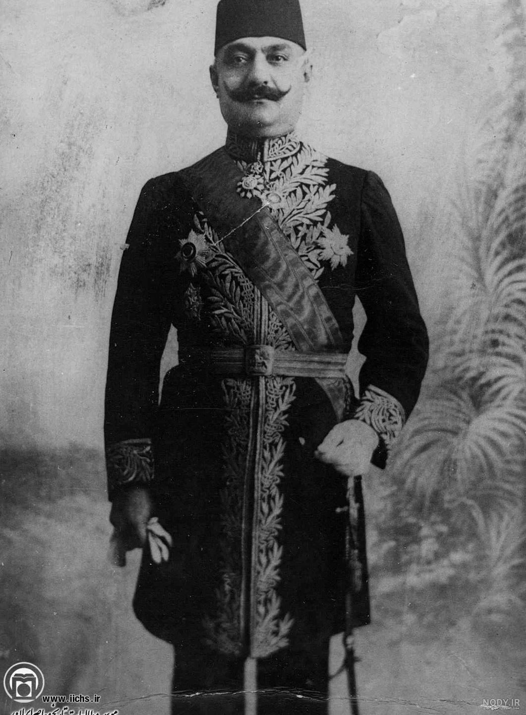 عکس مرد قاجاری
