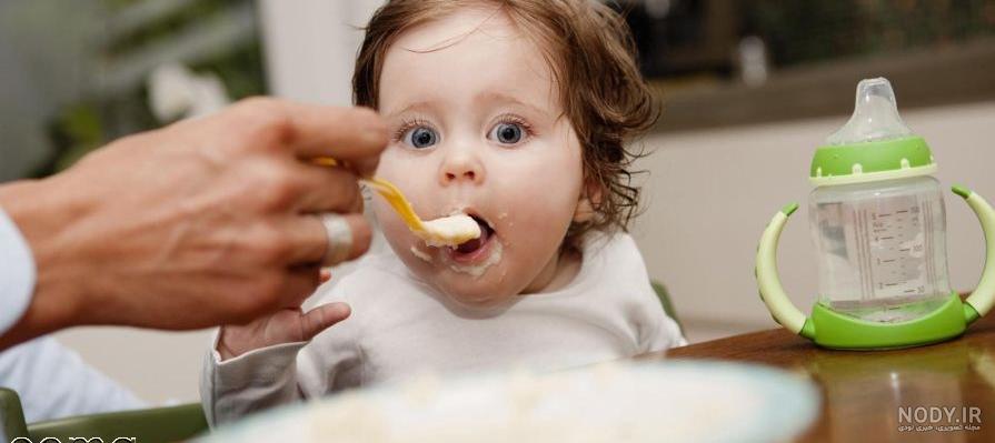 عکس نوزاد غذا عکس نوزاد غذا
