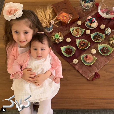 ژست عکس با سفره هفت سین ژست عکس با سفره هفت سین