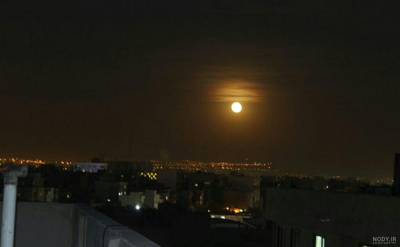 کره ماه زنده