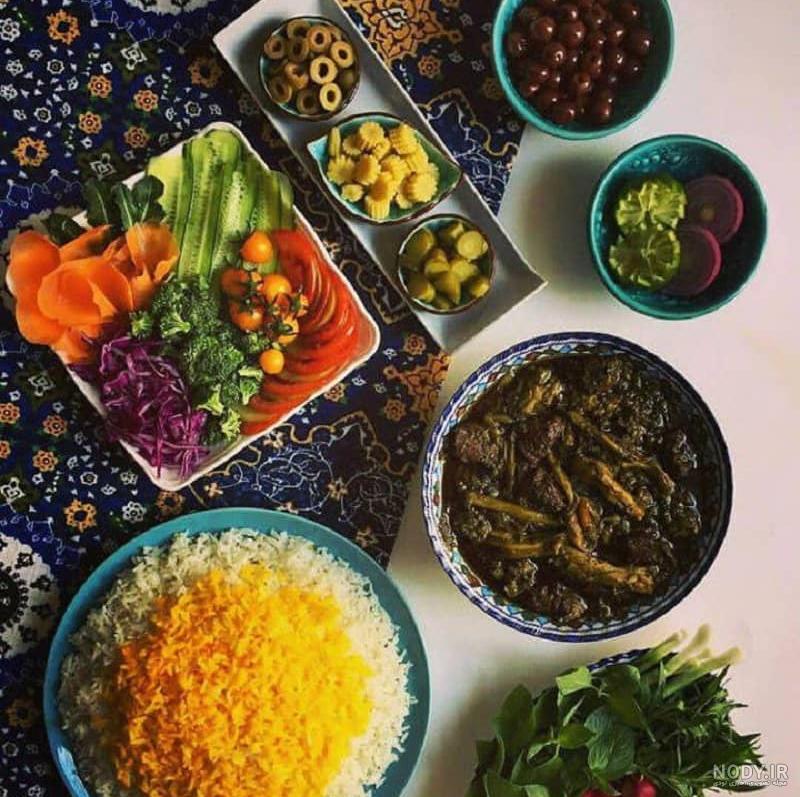 خورش کرفس با مرغ خورش کرفس با مرغ
