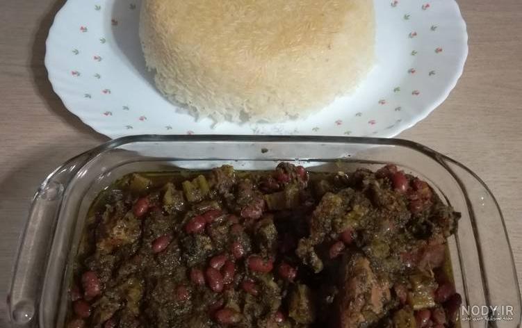 خورش کرفس با مرغ و لپه