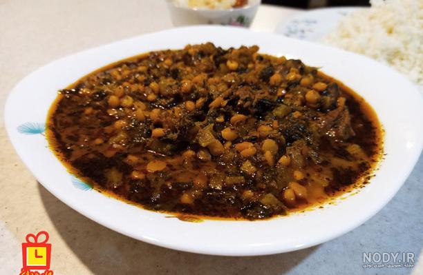 طرز تهیه خورشت کرفس با مرغ