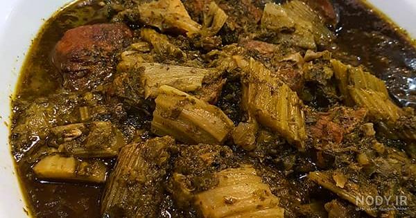 طرز تهیه خورشت کرفس دونفره