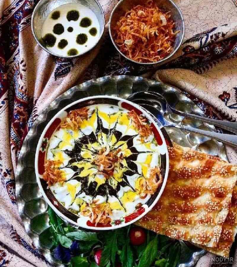 فیلم طرز تهیه آش رشته برای 6 نفر فیلم طرز تهیه آش رشته برای 6 نفر