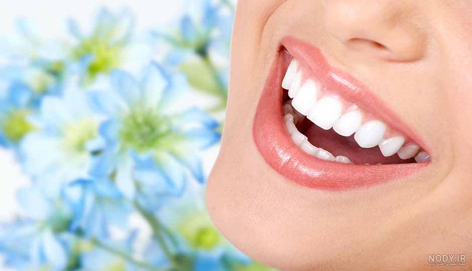 طرح لبخند طبیعی
