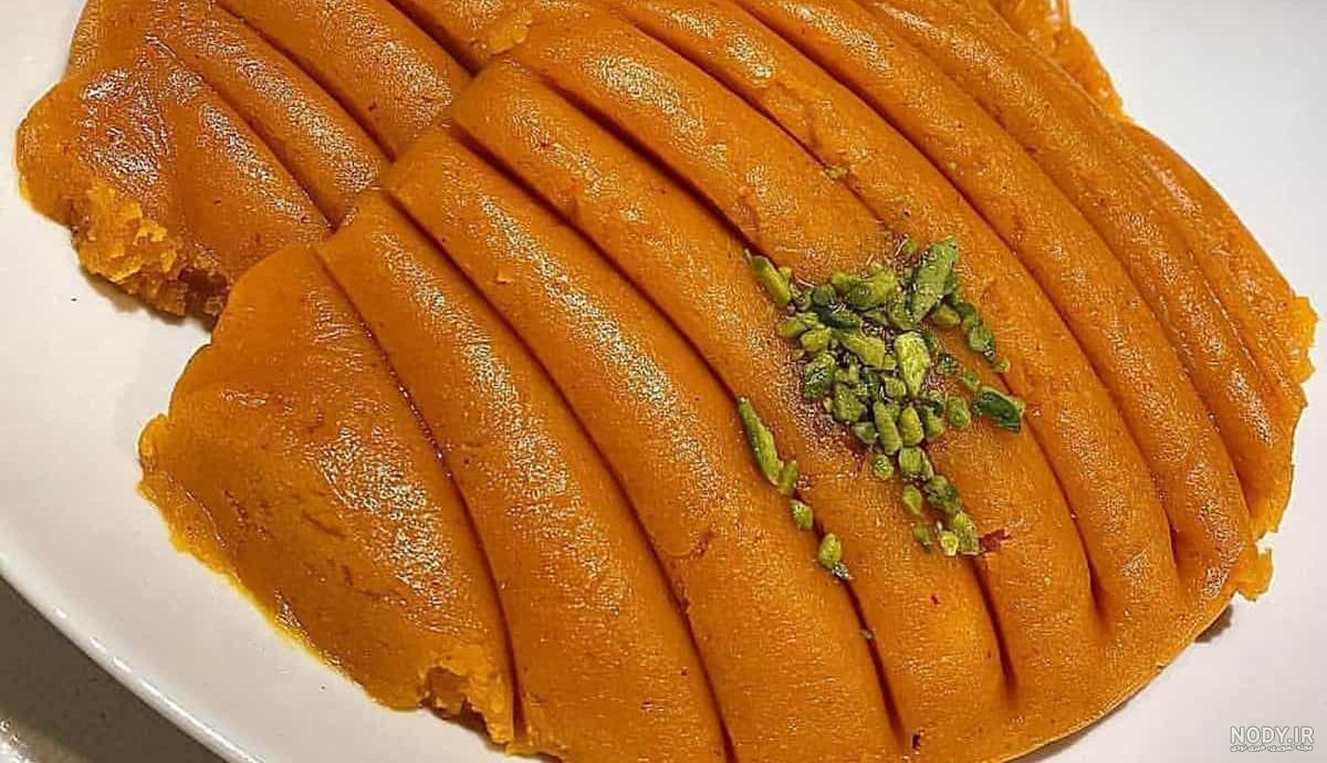 تزیین حلوای آرد برنج تزیین حلوای آرد برنج