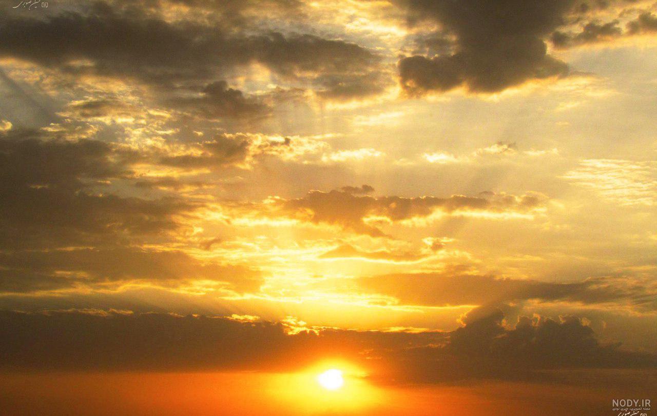 عکس غروب دریا