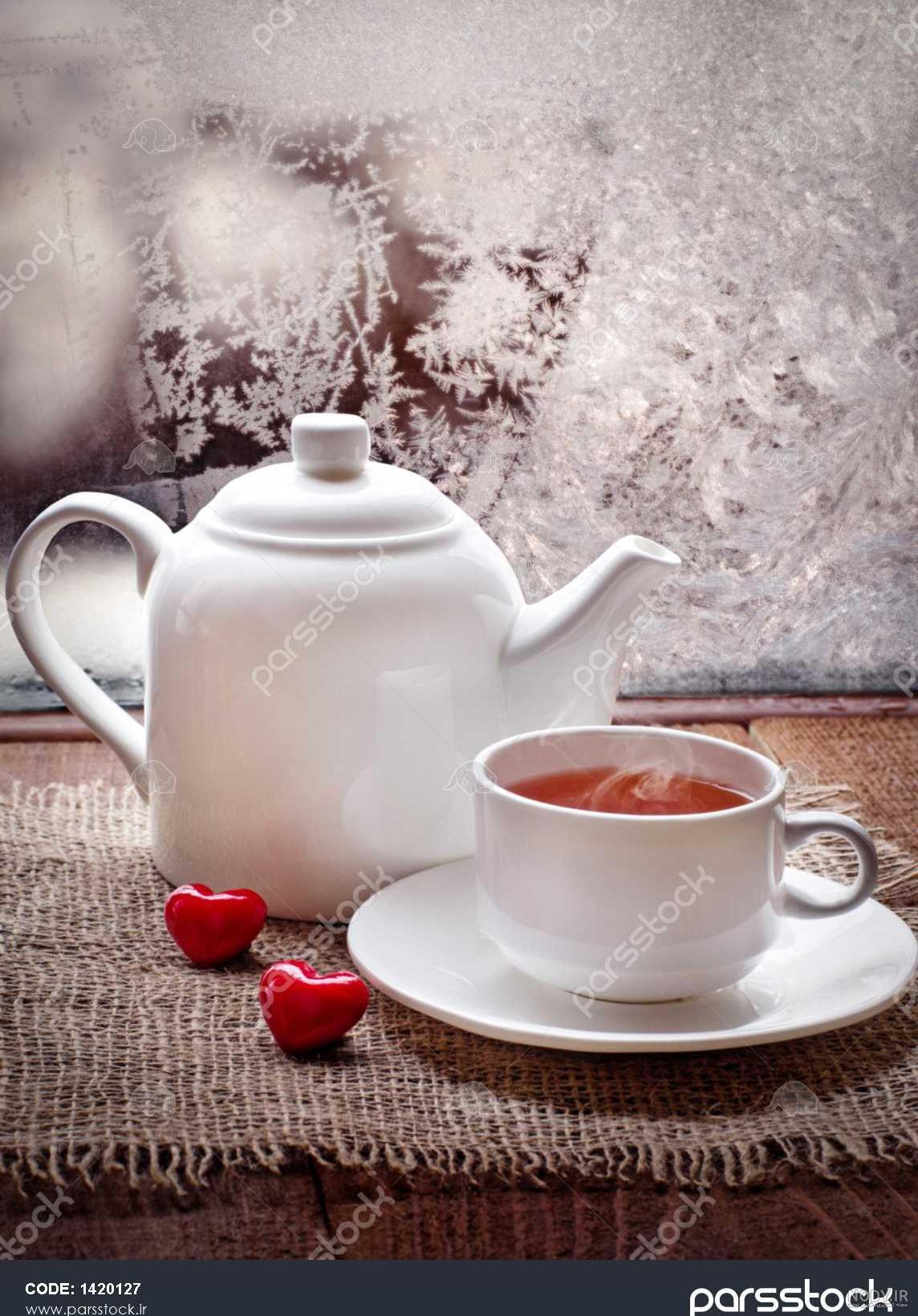 عکس چای در طبیعت پاییزی
