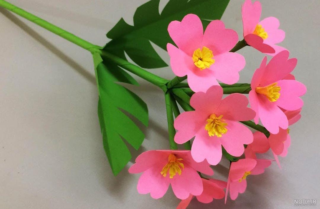 کاردستی گل با کاغذ رنگی برای نوجوانان