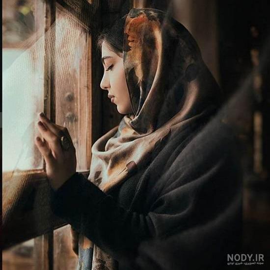 عکس دختر غمگین عاشق عکس دختر غمگین عاشق