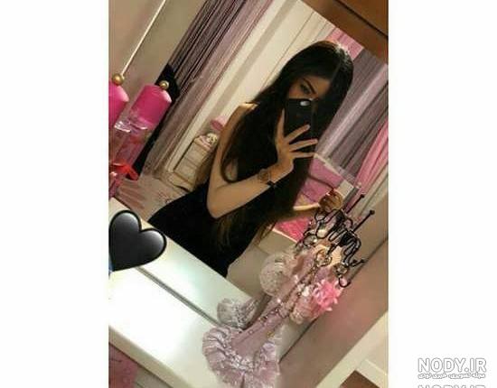 عکس دختر که جلوی آینه برای پروفایل