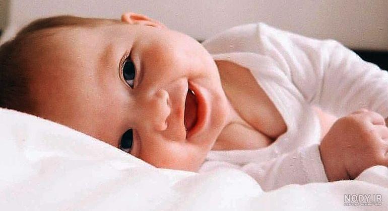 عکس پسر بچه چشم رنگی عکس پسر بچه چشم رنگی