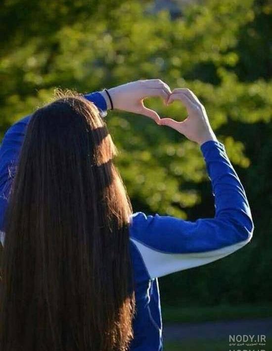 عکس خفن عکس دختر از پشت سر با موهای باز مشکی