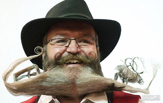 فیلم مرد سیبیلو