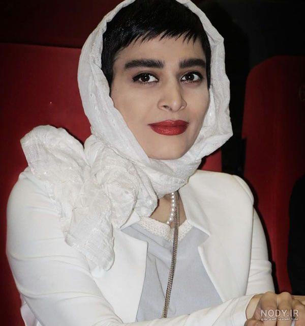 بانوی عمارت بازیگران زن بانوی عمارت بازیگران زن