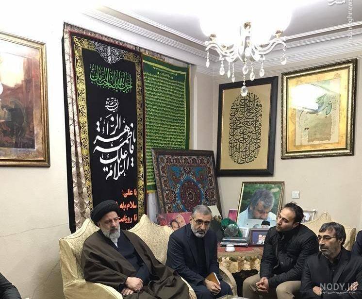 عکس رئیسی با رهبر و سردار سلیمانی عکس رئیسی با رهبر و سردار سلیمانی