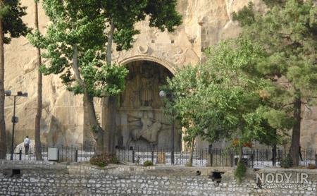 عکس طاق بستان از نزدیک عکس طاق بستان از نزدیک