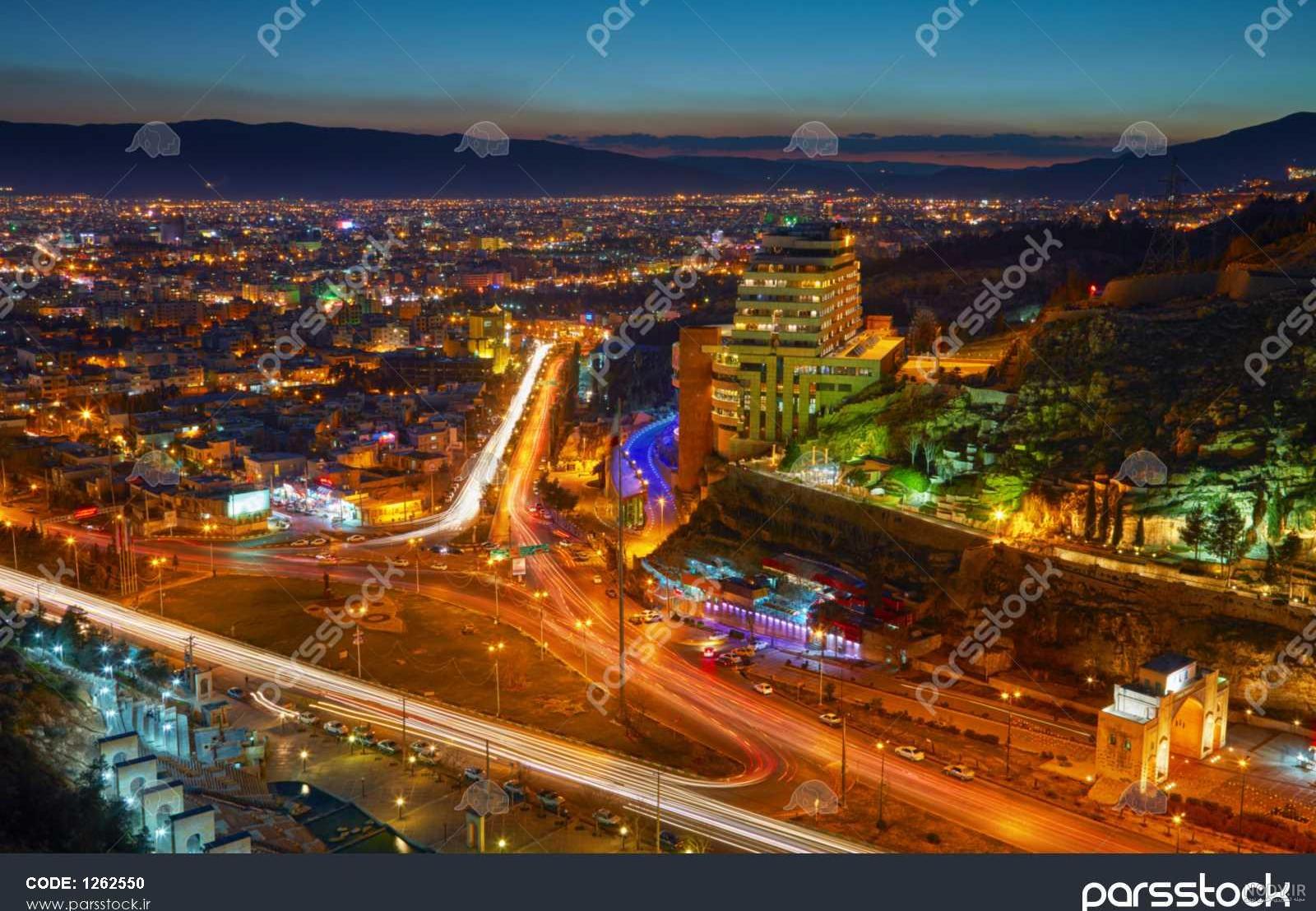 عکس کره زمین در شب