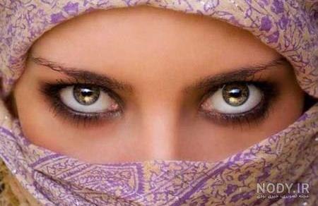 چشم قهوه ای روشن