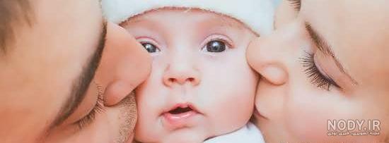 ژست عکس کودک در منزل. ژست عکس کودک در منزل.