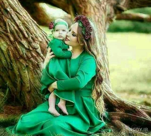 عکس زیبای مادر دختری