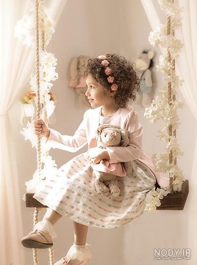 ژست عکاسی با لباس مجلسی مردانه