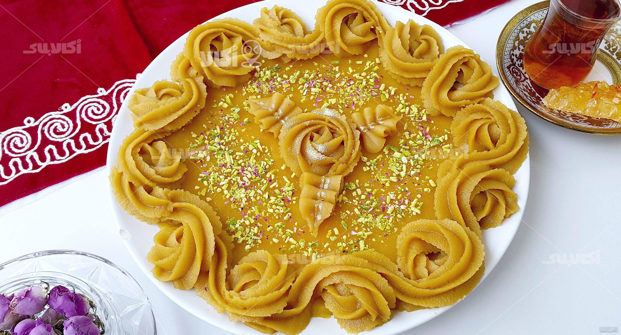طرز تهیه حلوا با آرد سفید طرز تهیه حلوا با آرد سفید