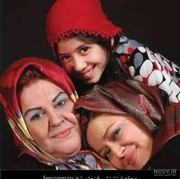 عکس وی در چشم زن باردار عکس وی در چشم زن باردار