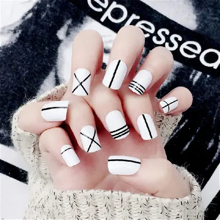 مدل ژلیش ناخن کوتاه مدل ژلیش ناخن کوتاه