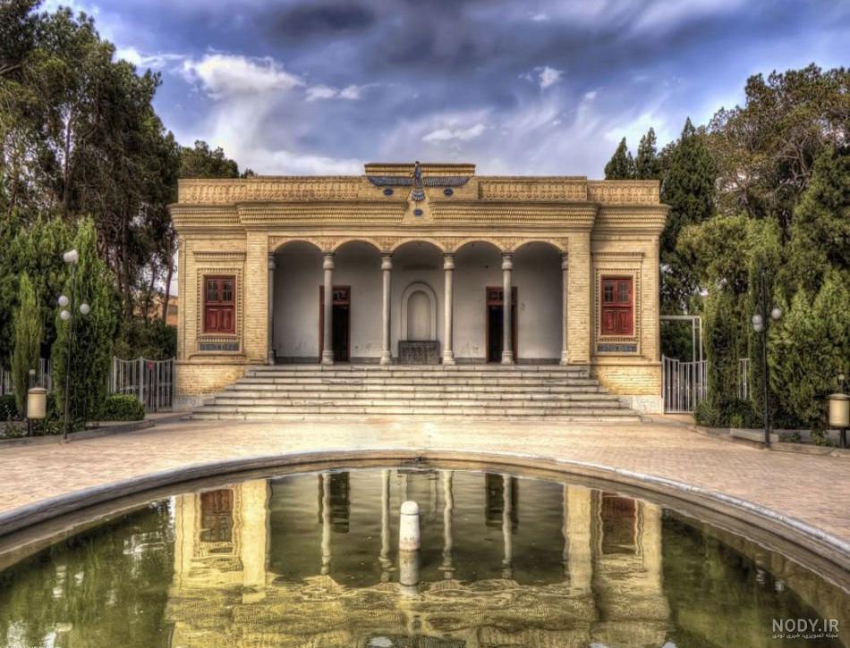معماری آتشکده فیروزآباد معماری آتشکده فیروزآباد