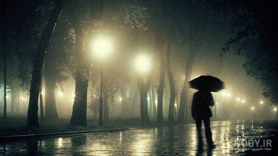 عکس تنهایی قدم زدن