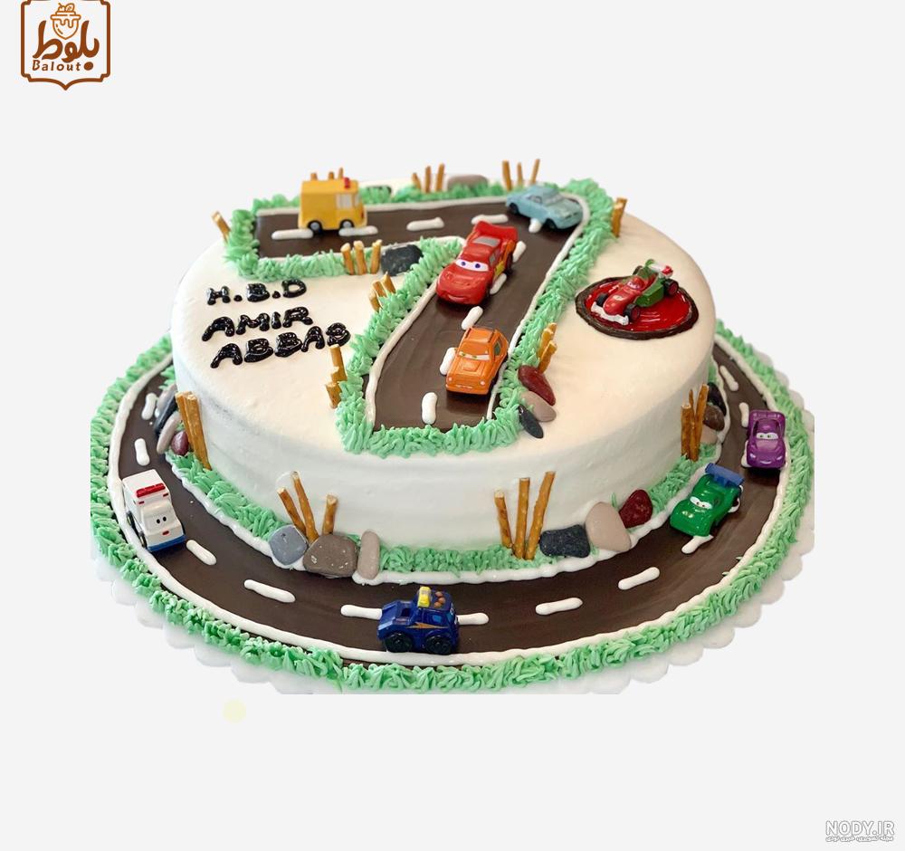 کیک مک کویین با فوندانت
