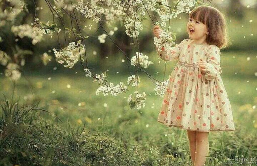 عکس دختر در طبیعت واقعی