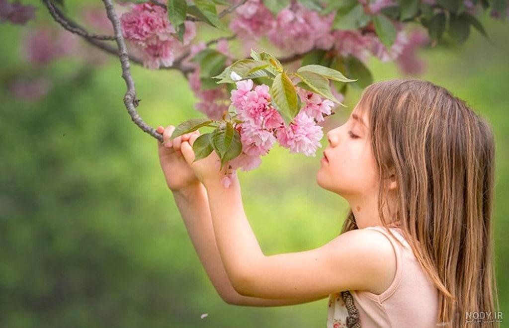 عکس دختر در طبیعت واقعی