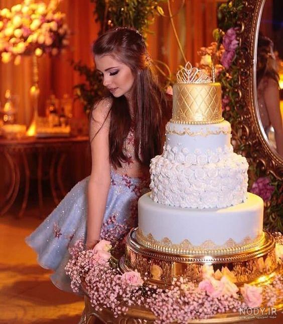 عکس پروفایل دخترونه با فشفشه عکس پروفایل دخترونه با فشفشه