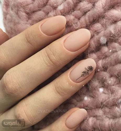 عکس کاشت ناخن رنگ هلویی عکس کاشت ناخن رنگ هلویی