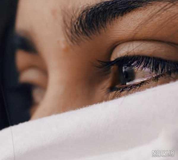 عکس دختر تنها و غمگین