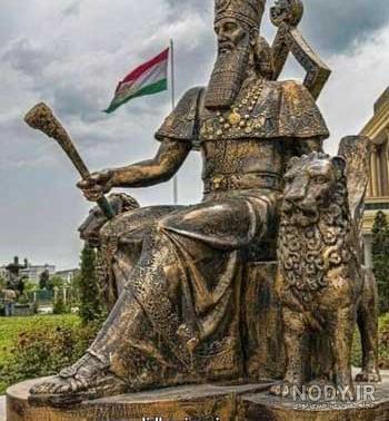 عکس مجسمه کوروش بزرگ عکس مجسمه کوروش بزرگ
