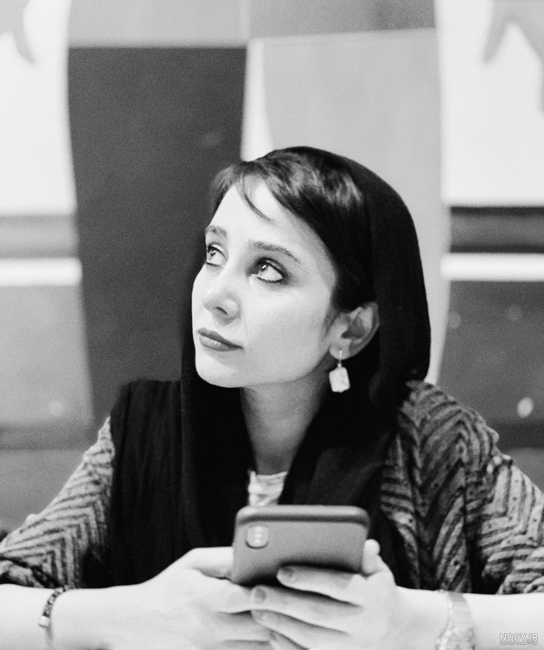 عکس پای سفید الناز حبیبی عکس پای سفید الناز حبیبی