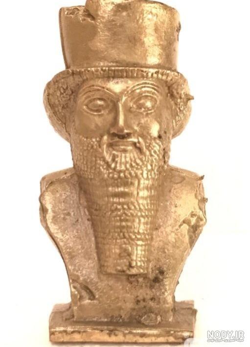 مجسمه کوروش کبیر در کلاردشت مجسمه کوروش کبیر در کلاردشت