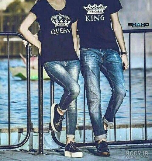 ژست عکس دونفره با لباس ست