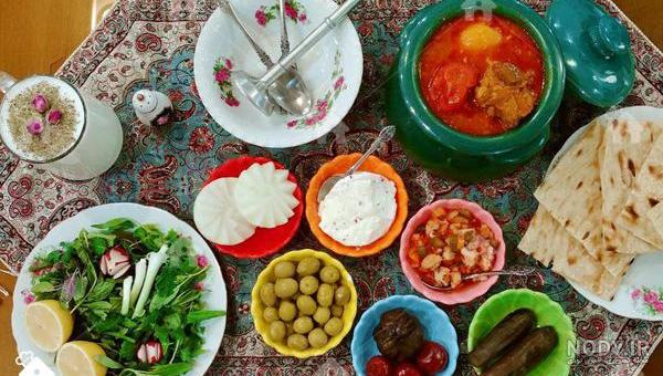 طرز تهیه سوپ رشته فرنگی طرز تهیه سوپ رشته فرنگی
