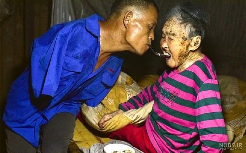 عکس مادر غمگین