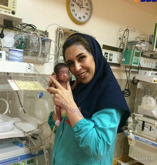 شرایط عکس پاسپورت برای خانم ها