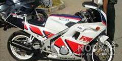 یاماها FZR 400