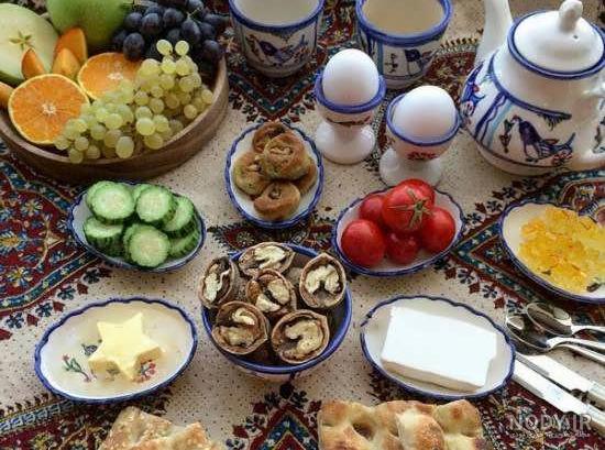 عکس از سفره صبحانه