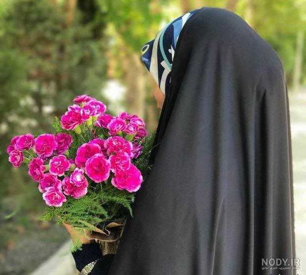 عکس دختر چادری با تفنگ