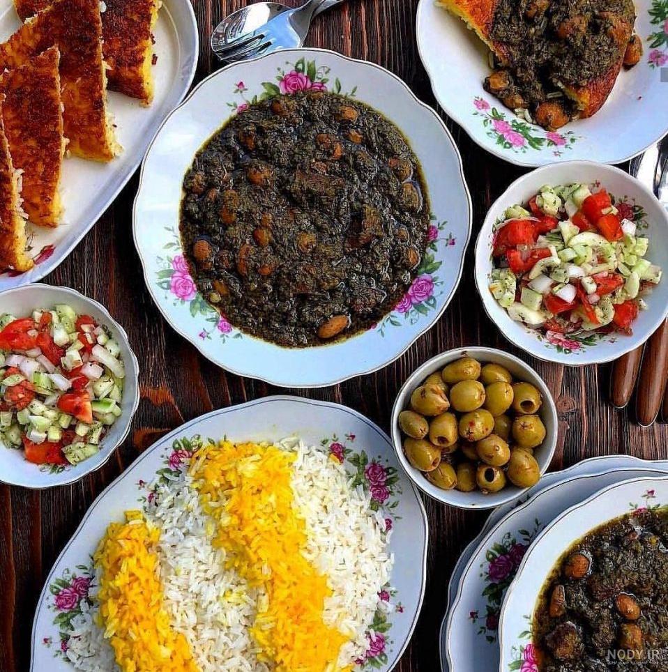 قورمه سبزی مجلسی