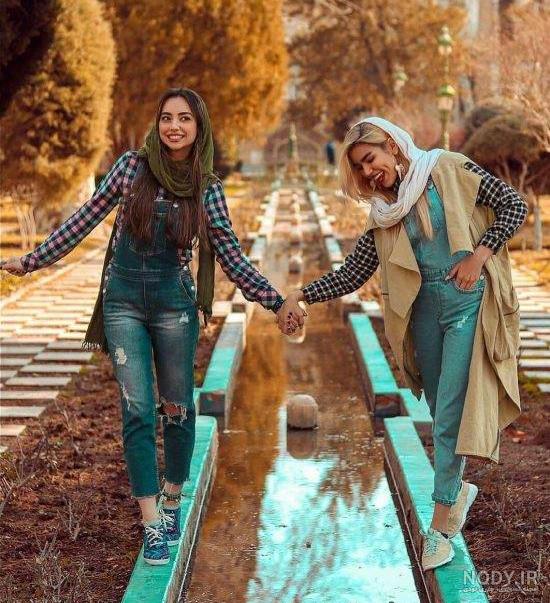 ژست عکاسی در خانه